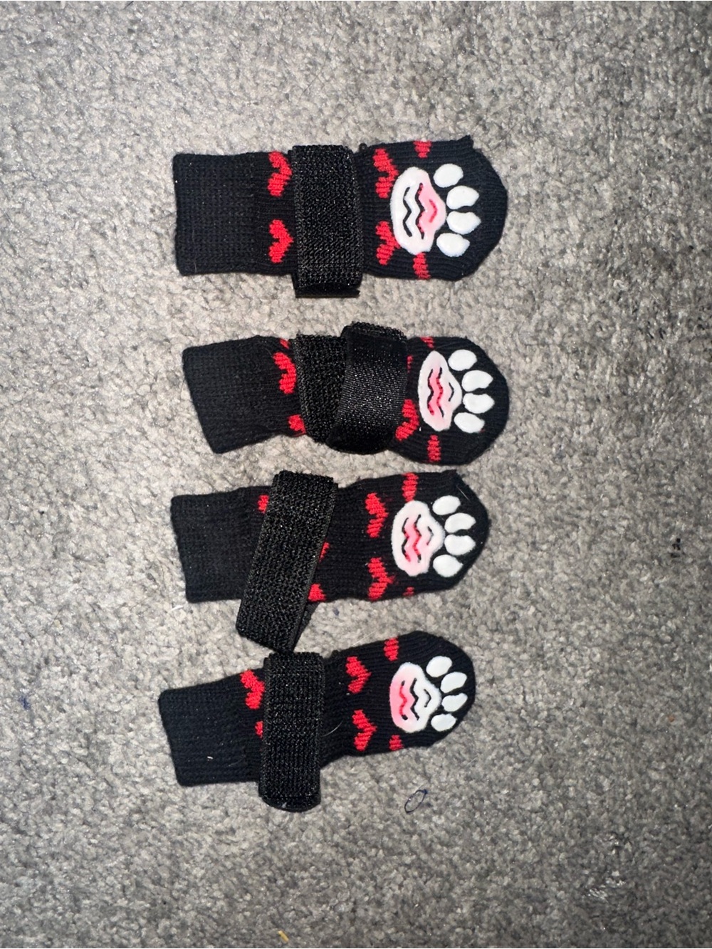 Black & Red Dog Paw Socks with Heart Grip - Pack of 4